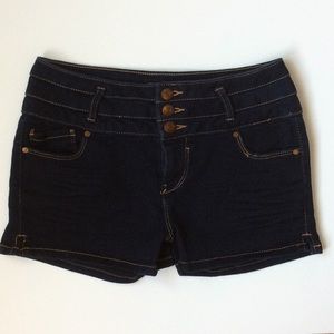 sale🎉Jean shorts size 7 Blue Spice